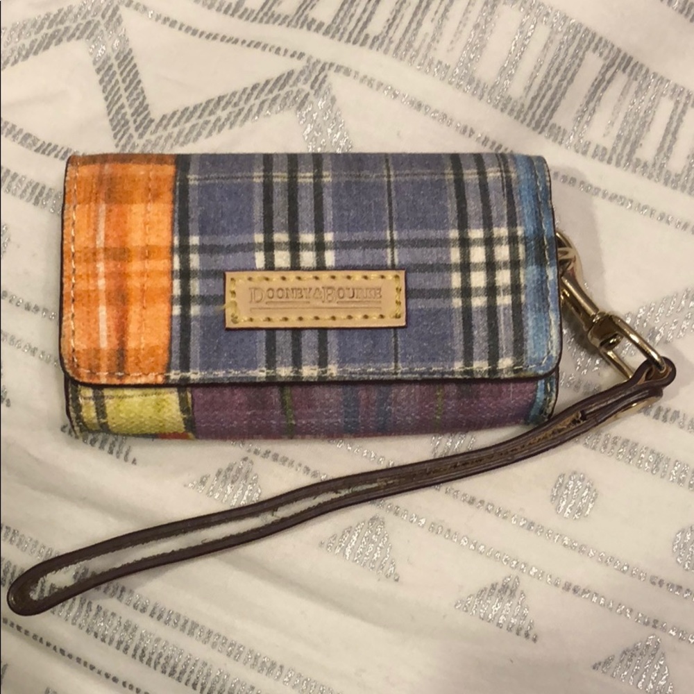 Dooney & Bourke